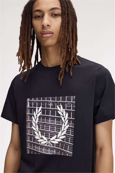 Fred Perry Erkek Regular Fit Pamuklu Kısa Kollu Siyah Kazak M3411-102