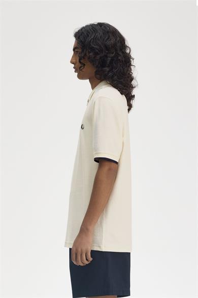 Fred Perry Erkek Regular Fit Fermuar Kapamalı %100 Pamuklu Kısa Kollu Bej T-Shirt M9886-560