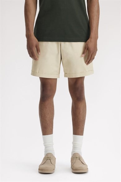 Fred Perry Erkek Regular Fit Logo İşlemeli Gabardin Kumaşlı Bej Şort S2301-691