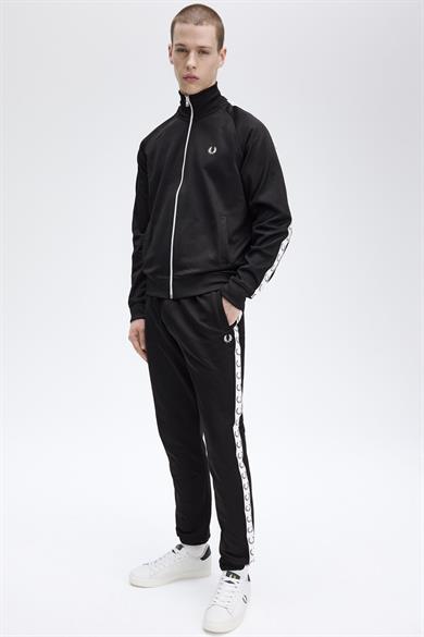Fred Perry Erkek Dik Yaka Fermuar Kapamalı Omuzdan Kola Logo Detaylı Siyah Ceket J4620-198