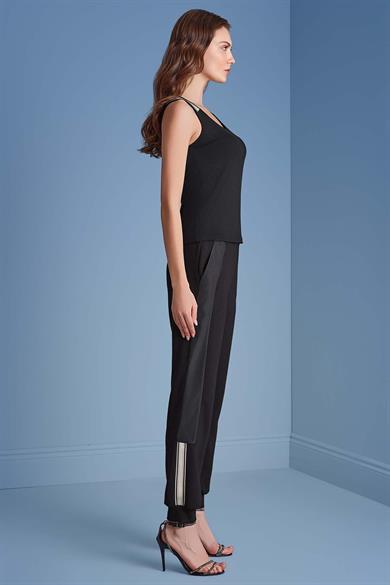 Guıtar Kadın Yuvarlak Yaka Kolsuz Pamuklu Siyah Bluz 25227-TANK-010