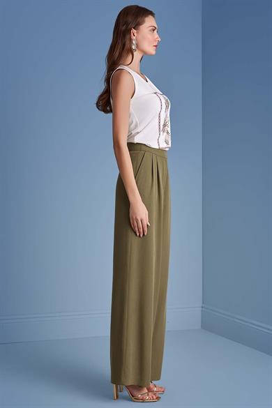 Guıtar Kadın Yuvarlak Yaka Normal Kesim Kolsuz Çiçek Desenli Ekru Bluz 25063-TANK TOP-156