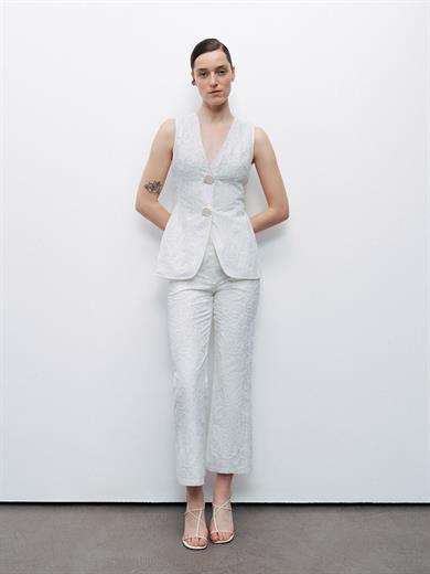 Nocturune Kadın Yüksek Bel Bilek Boy Cep Detay Kendinden Desenli Beyaz Pantolon N25YN3343-KIRIKBEYAZ