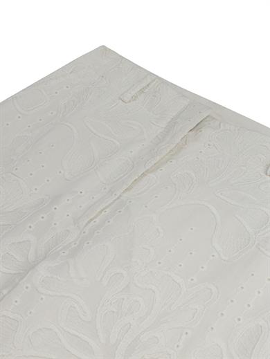 Nocturune Kadın Yüksek Bel Bilek Boy Cep Detay Kendinden Desenli Beyaz Pantolon N25YN3343-KIRIKBEYAZ