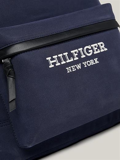 Tommy Hilfiger Erkek Ana Bölmeli Kayma Cepli Marka Logolu Ayarlanabilir Omuz Askılı Mavi Sırt Çantası AM0AM11813-DW6
