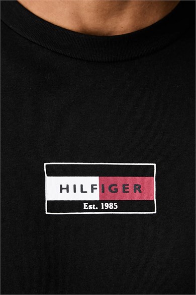 Tommy Hilfiger Erkek Kısa Kol Pamuklu Regular Fit Siyah T-Shirt MW0MW44882-BDS