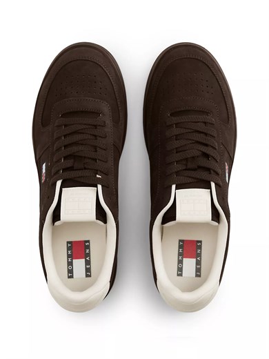 Tommy Hilfiger Erkek Nubuk Süet Delikli Burun Logo Detaylı Kontrast Topuklu Kahverengi Sneaker EM0EM01788-GT3