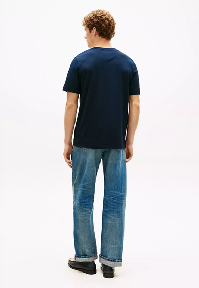 Tommy Hilfiger Erkek Regular Fit Yuvarlak Yakalı Logo Desenli Pamuklu Kısa Kollu Lacivert T-Shirt MW0MW42363-DW5