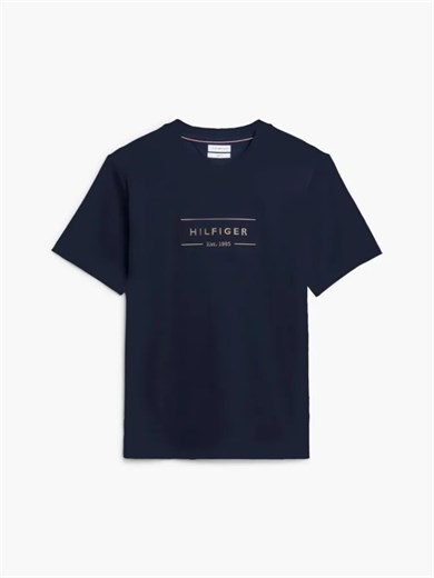 Tommy Hilfiger Erkek Regular Fit Esnek Pamuklu İnterlok Örme Logolu Bisiklet Yaka Kısa Kollu Lacivert T-Shirt MW0MW44880-DW5