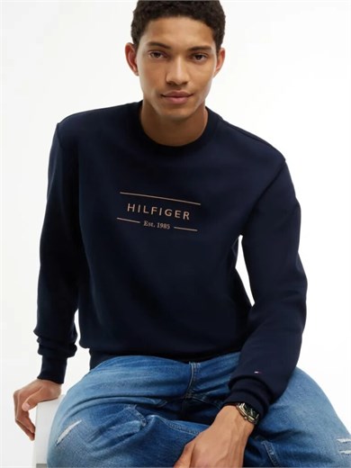 Tommy Hilfiger Erkek Regular Fit Organik Pamuklu Logo Baskılı Bisiklet Yaka Uzun Kollu Lacivert Sweatshirt MW0MW44939-DW5