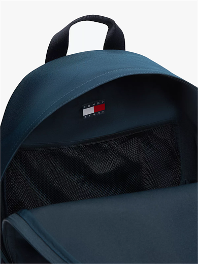Tommy Hilfiger Erkek Sırt Askılı Marka Logolu Fermuar Kapamalı Lacivert Sırt Çantası AM0AM13726-C1G