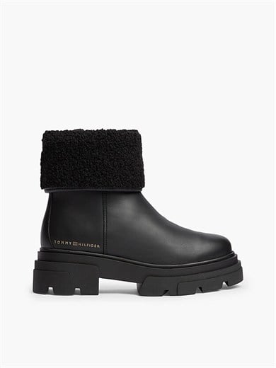 Tommy Hilfiger Kadın Hakiki Deri Kürk Katlamalı Yaka Fermuarlı Kalın Tırtıklı Tabanlı Metalik Logolu Siyah Bot & Bootie FW0FW09677-BDS