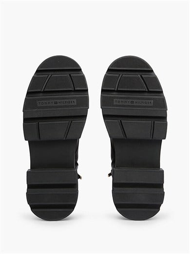Tommy Hilfiger Kadın Hakiki Deri Kürk Katlamalı Yaka Fermuarlı Kalın Tırtıklı Tabanlı Metalik Logolu Siyah Bot & Bootie FW0FW09677-BDS