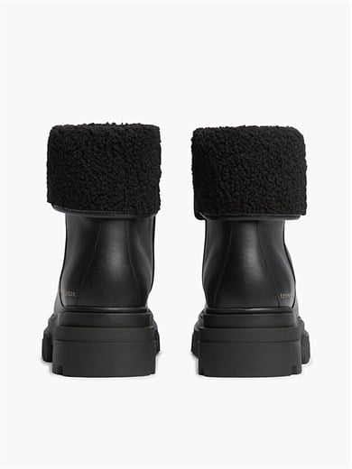 Tommy Hilfiger Kadın Hakiki Deri Kürk Katlamalı Yaka Fermuarlı Kalın Tırtıklı Tabanlı Metalik Logolu Siyah Bot & Bootie FW0FW09677-BDS