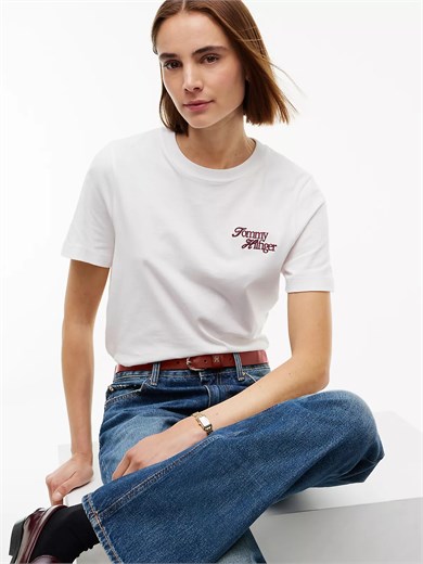 Tommy Hilfiger Kadın Kısa Kol Bisiklet Yaka Regular Fit Beyaz T-Shirt WW0WW52360-YBL
