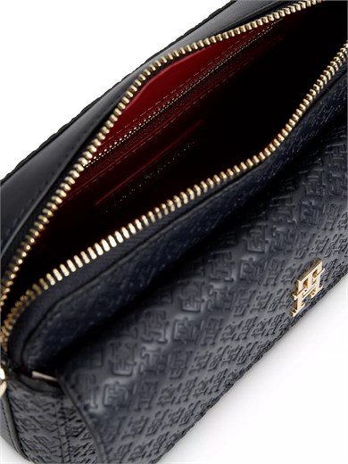 Tommy Hilfiger Kadın Logo Kabartmalı Çıkarılabilir Omuz Askılı Fermuarlı Lacivert Omuz Çantası AW0AW18922-DW6