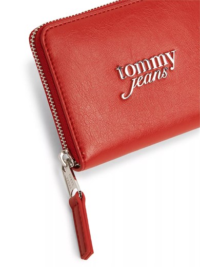 Tommy Hilfiger Kadın Metalik Kabartma Logolu Bozuk Para Cepli Kırmızı Cüzdan AW0AW18794-XMP