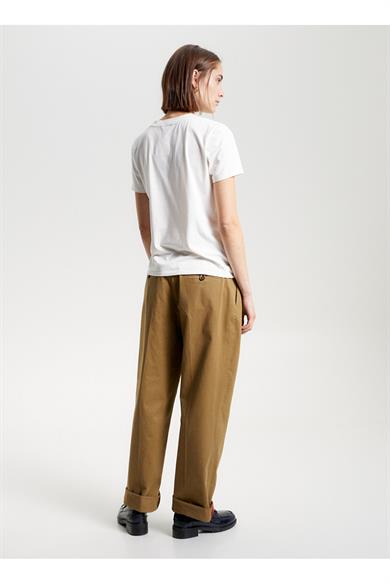 Tommy Hilfiger Kadın Pamuklu Yuvarlak Yaka Marka Logolu Beyaz T-Shirt WW0WW37877-YBL