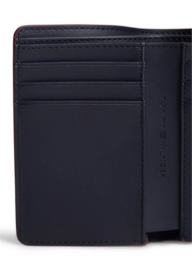 Tommy Hilfiger Kadın Pürüzsüz Yüzeyli Kağıt ve Bozuk Para Bölmeli Bordo Cüzdan AW0AW18129-XUT