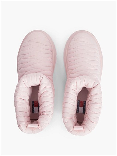 Tommy Hilfiger Kadın Su İtici Kapitoneli İçi Sıcak Astarlı Metal Logolu Pembe Bot & Bootie EN0EN03162-TH1