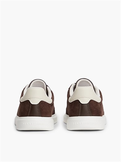 Tommy Hilfiger Kadın Süet Yüzey Hafif Tabanlı Logolu Kahverengi Sneaker FW0FW09593-0HJ