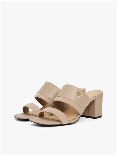 Tommy Hilfiger Kadın Yüksek Topuk TH Logo Çift Bantlı Deri Bej Sandalet FW0FW08530-AFE