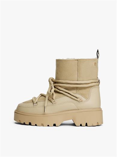 Tommy Hilfiger Kadın Yumuşak Dolgulu İç Kısım Süet Dış Yüzey Yüksek Tabanlı Kar Bej Bot & Bootie FW0FW08996-ACC