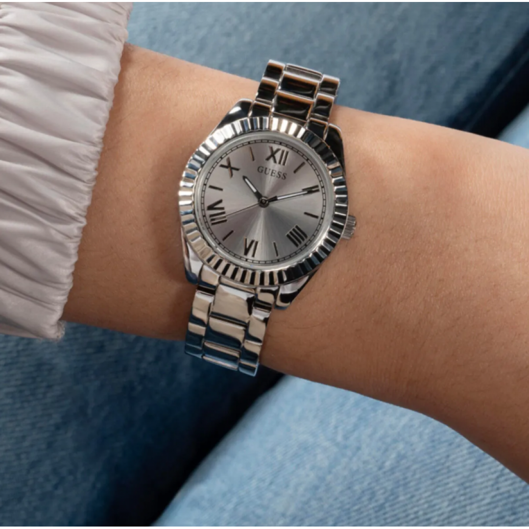 Guess GUGW0687L1 Kadın Kol Saati