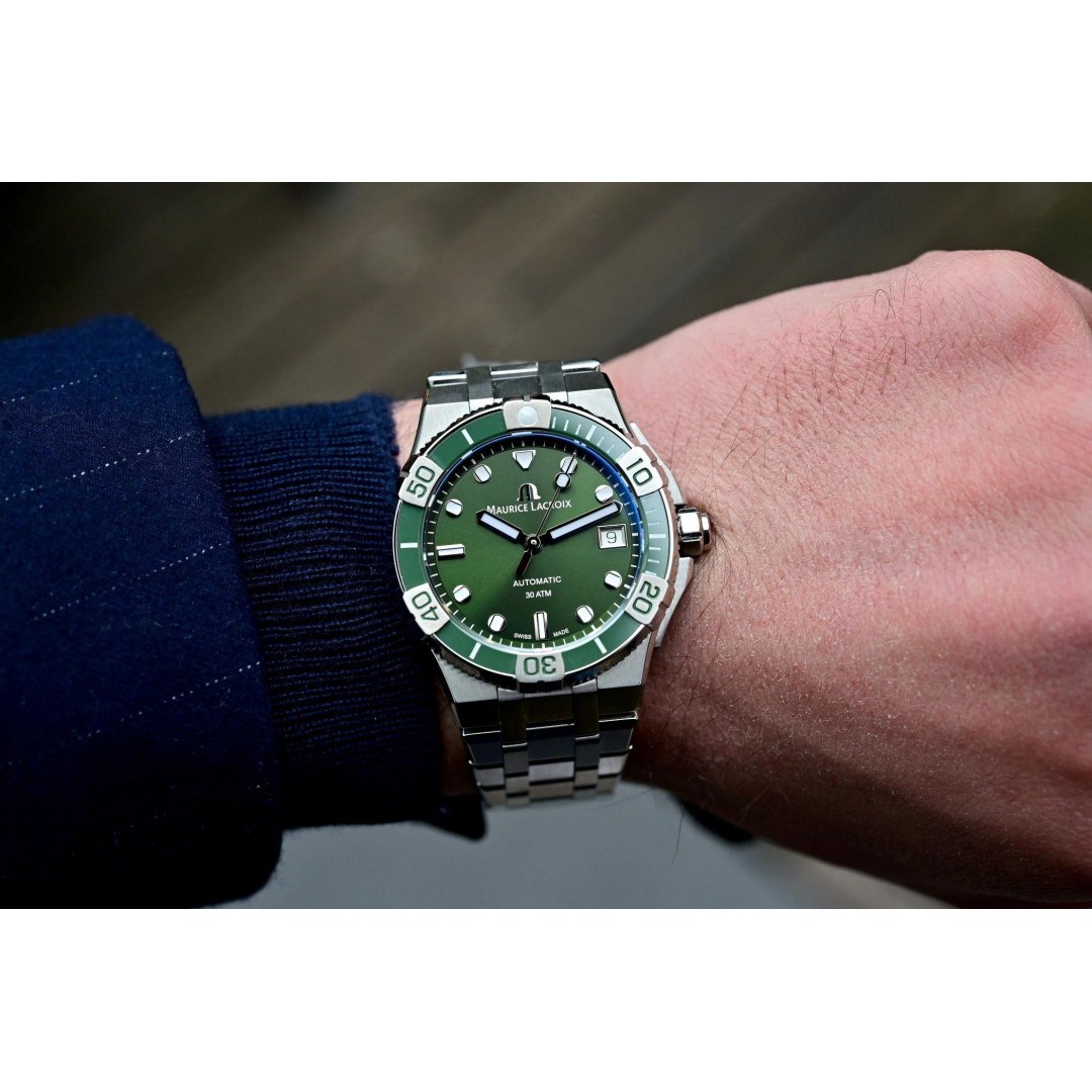 Maurice Lacroix Aikon AI6057-SSL52-630-1 Automatic Erkek Kol Saati
