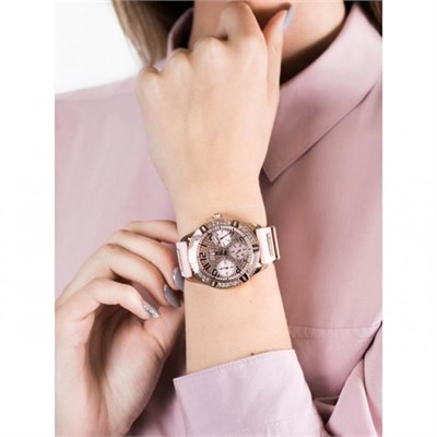 Guess GUW1160L5 Kadın Kol Saati