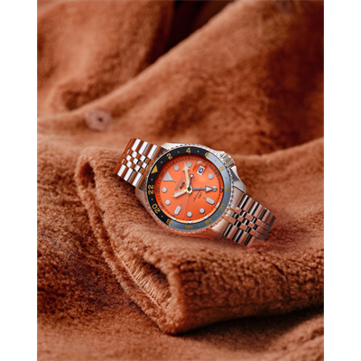 Seiko 5 Sports GMT SSK005K Erkek Kol Saati