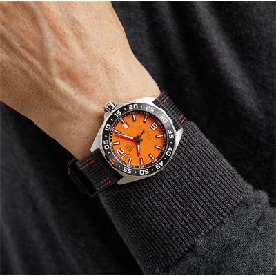 TAG Heuer Formula 1 WAZ101A.FC8305 Erkek Kol Saati