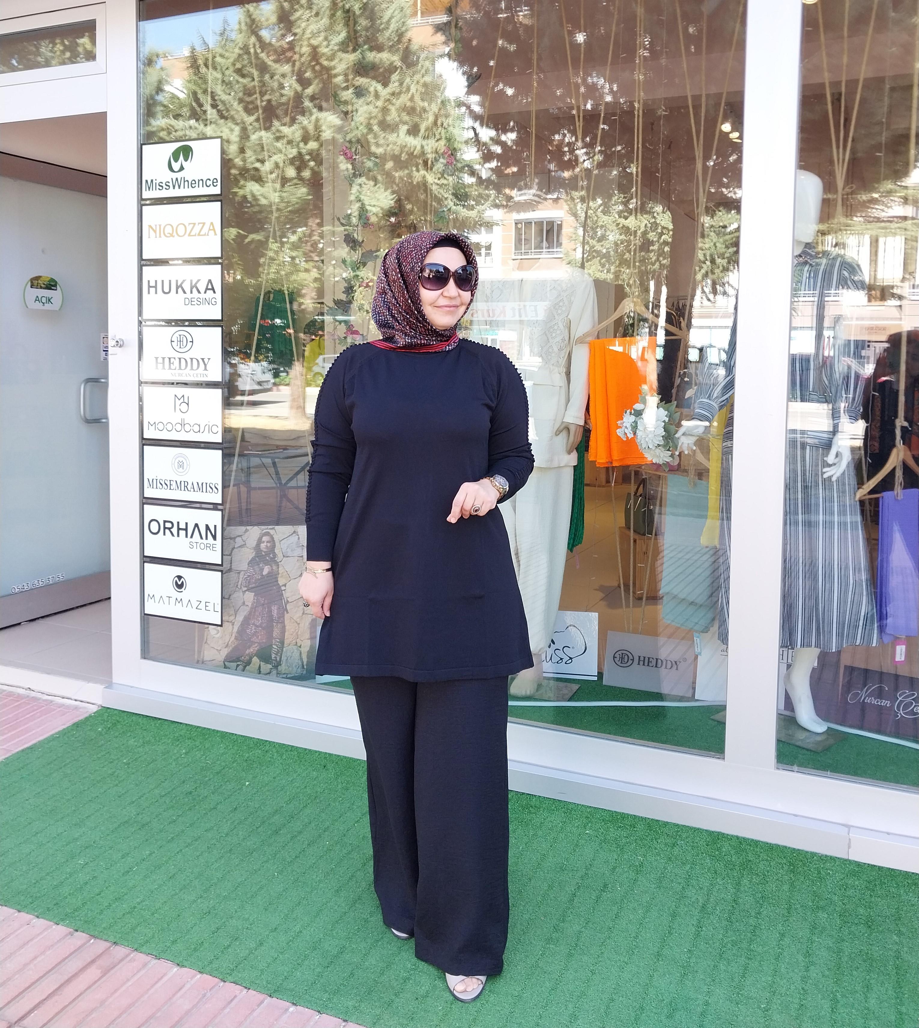 NussNUSS MERSERİZE KOLLARI PITPIT DETAYLI TUNİK SİYAH NS-24K-928TNKNS-24K-928TNKSetr-i Şah Butik