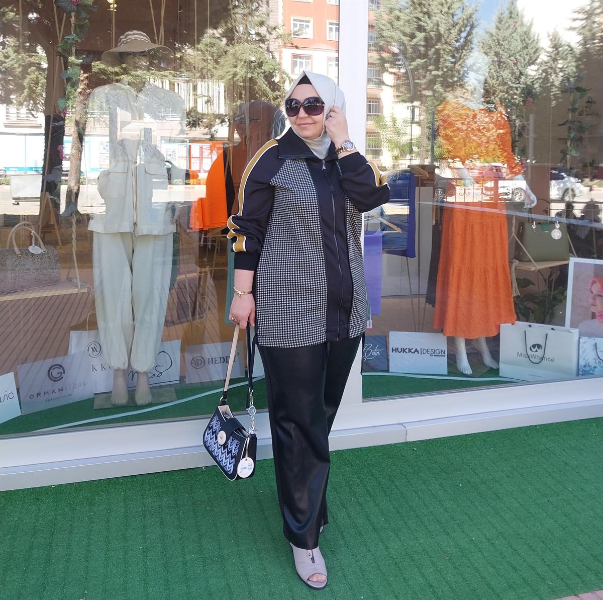 HUKKA KAZAYAĞI DESENLİ FERMUARLI CEKET SİYAH 23HK1123