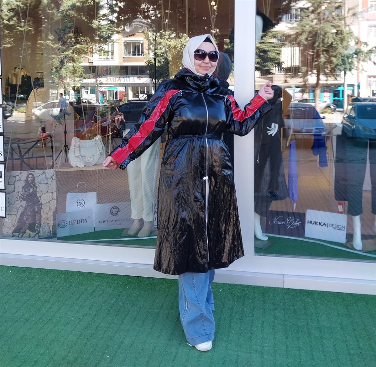 MİSSWHENCE PARLAK KAP KIRMIZI-SİYAH 34400