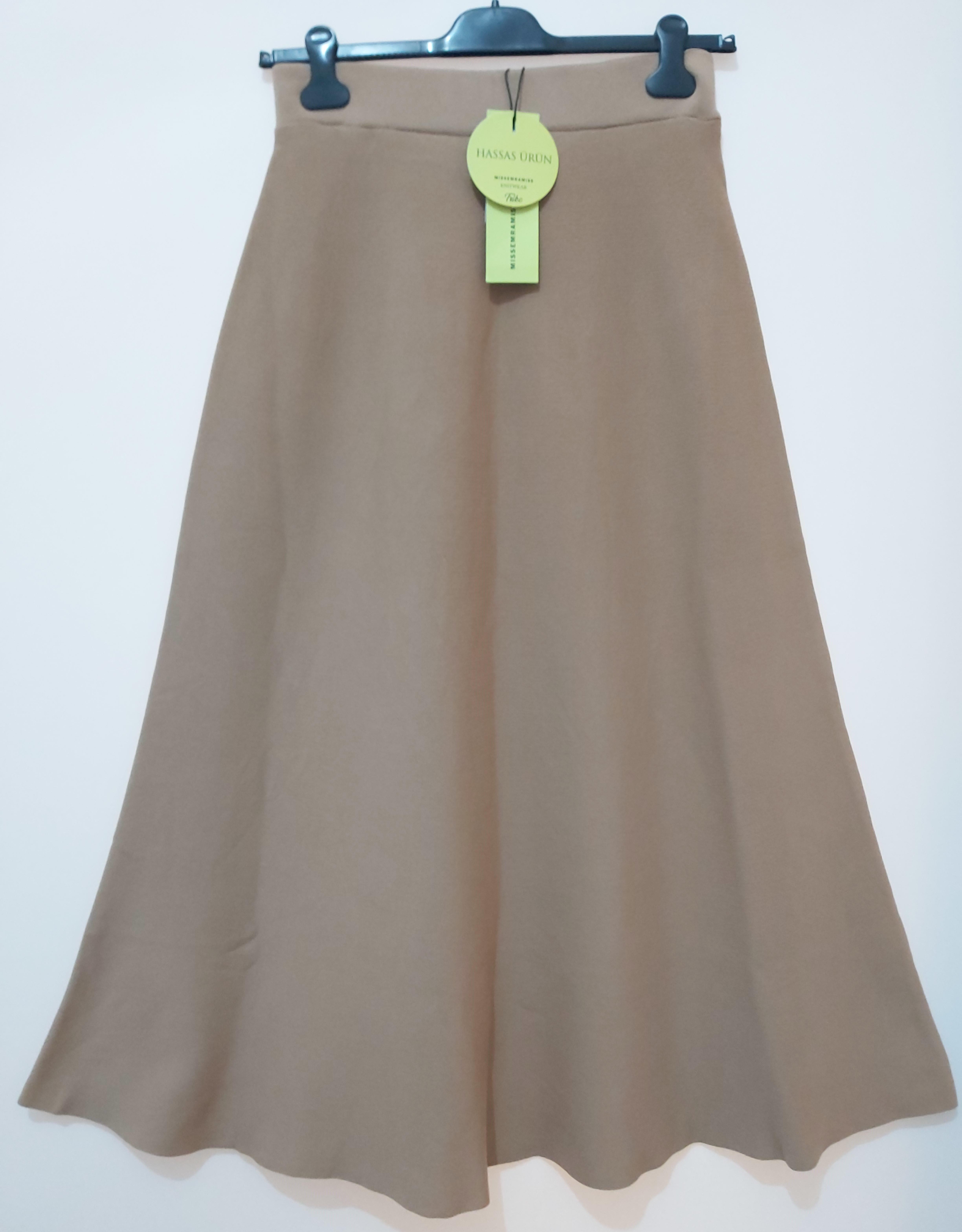 MissemramissMİSSEMRAMİSS MODERNA TRİKO ETEK CAMEL 40644064Setr-i Şah Butik