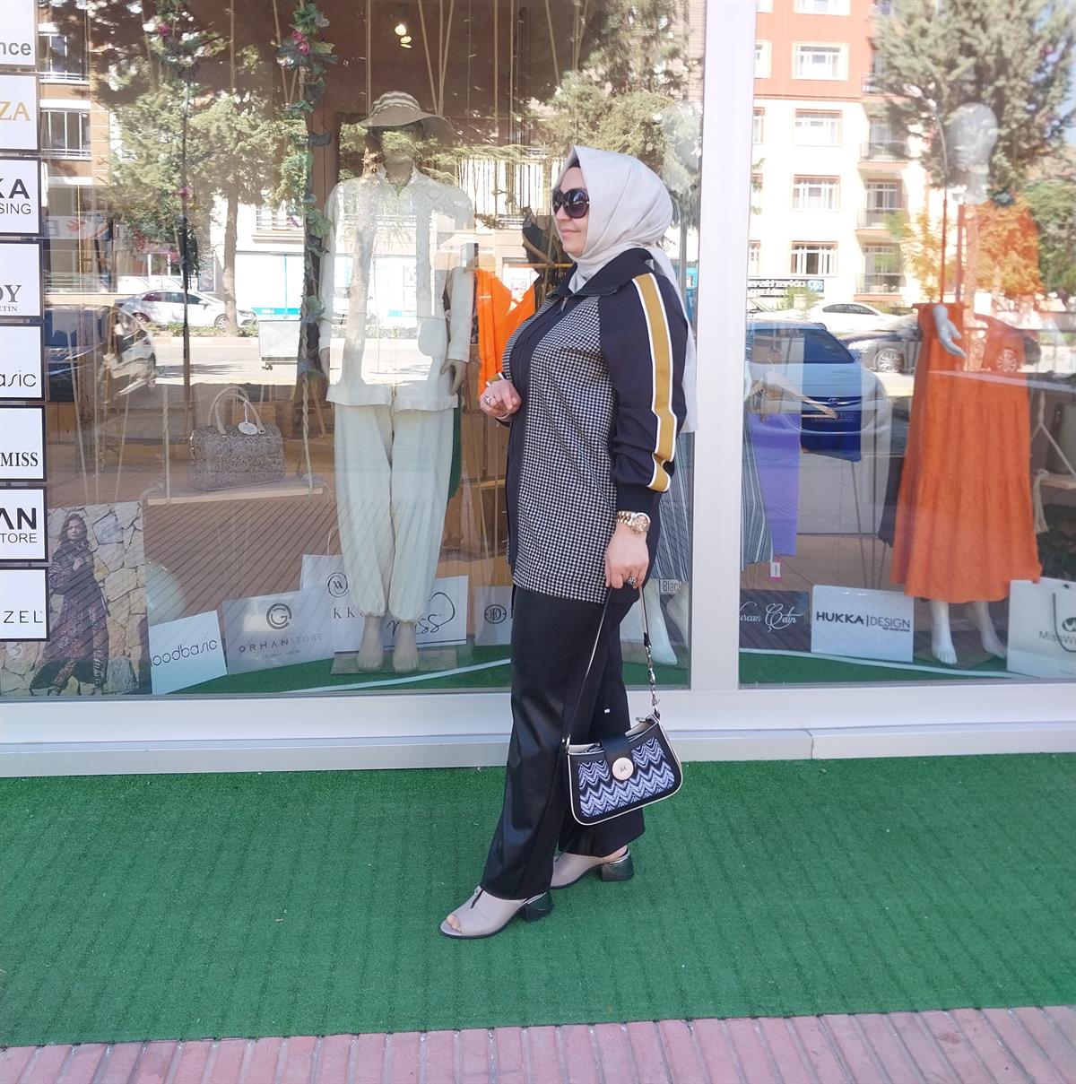 HUKKA KAZAYAĞI DESENLİ FERMUARLI CEKET SİYAH 23HK1123