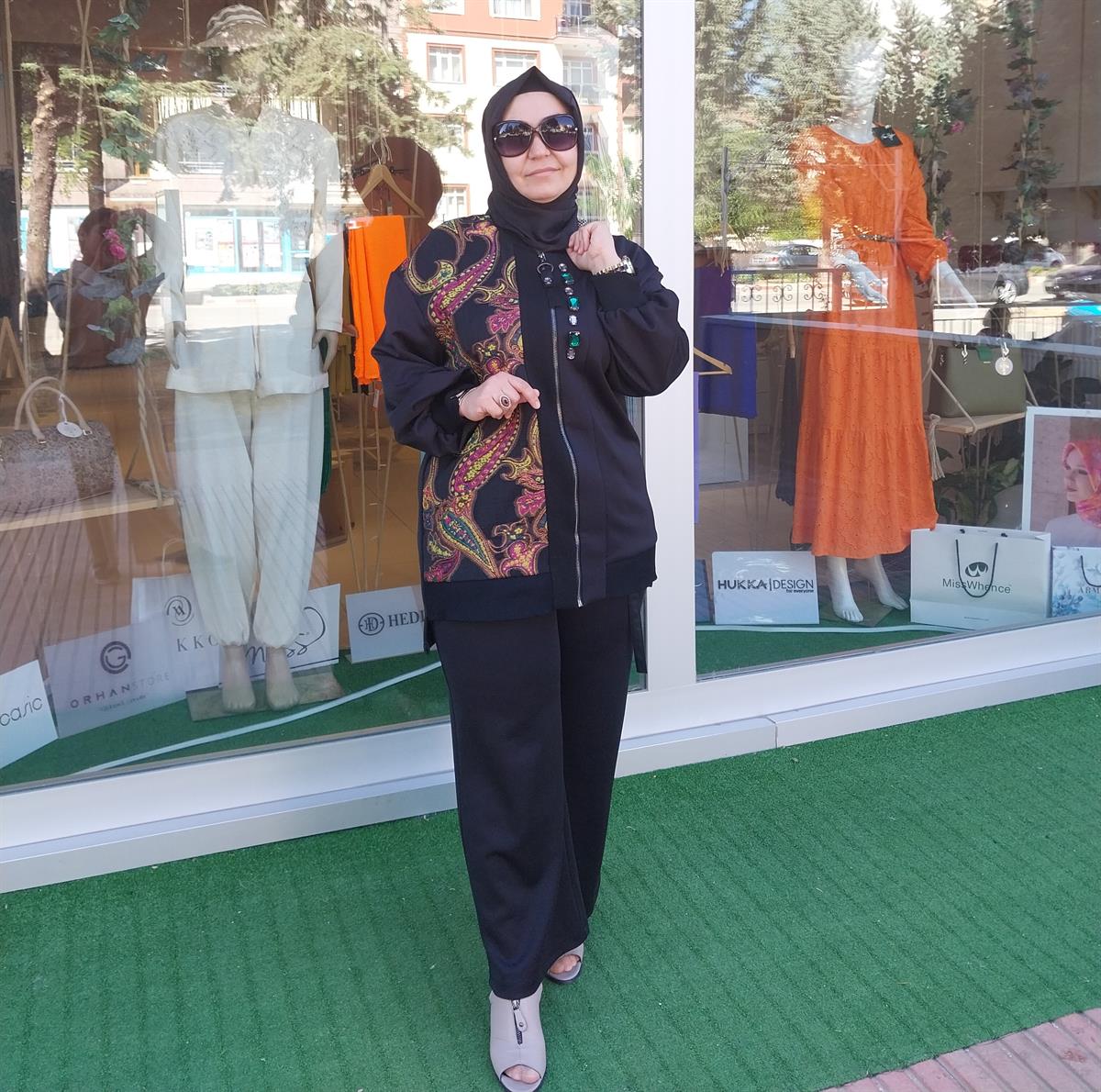HUKKA TAŞ DETAYLI FERMUARLI SWEAT FUŞYA-SİYAH 23HK1017