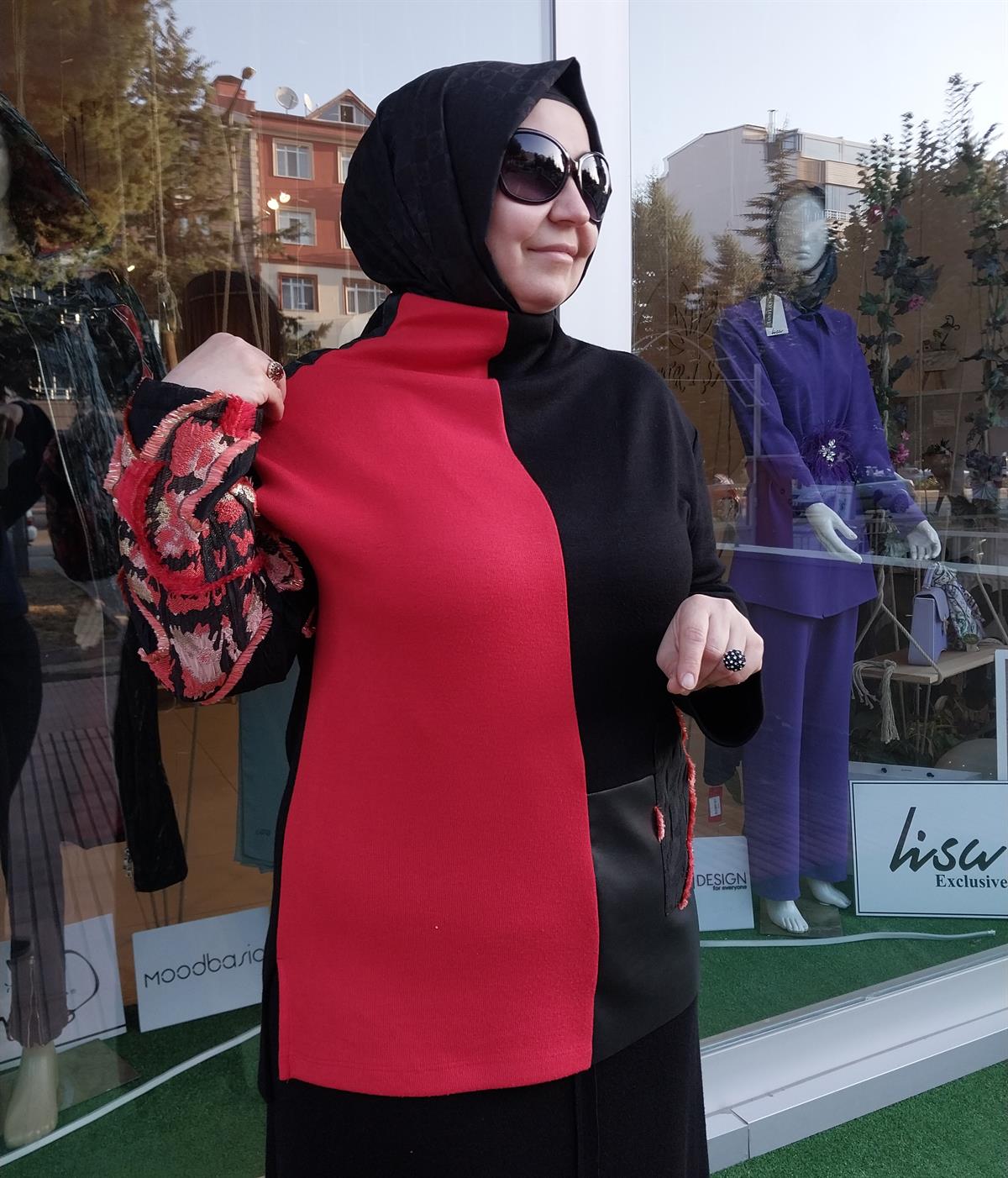 HUKKA YAMA İŞLİ TUNİK KIRMIZI SİYAH 23HK1084