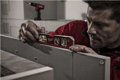 Milwaukee Su Terazisi Torpedo Manyetik 17Cm T4932459097