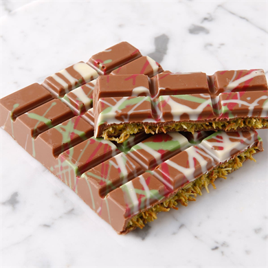 شوكولاتة دبي - علبة ذهبية مع نافذة 95 غرام