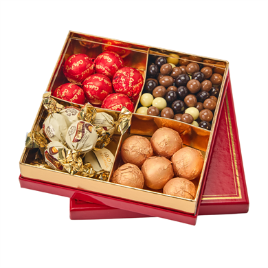 Şekerci Cafer ErolHediyelik Çikolata Set - Dört Bölmeli Kırmızı Kutu