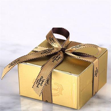 علبة حلوى مولود من الورق المقوى مربعة