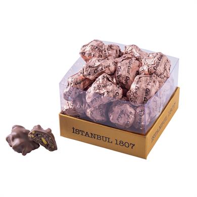 علبة اسطنبول مغلفة بالفستق روش الشوكولاتة - عبوة شفافة