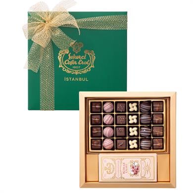 هدية مجموعة الشوكولاتة والكولونيا الخاصة - الصندوق الأخضر