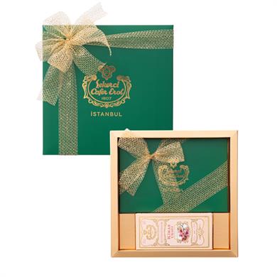 هدية مجموعة الشوكولاتة والكولونيا الخاصة - الصندوق الأخضر