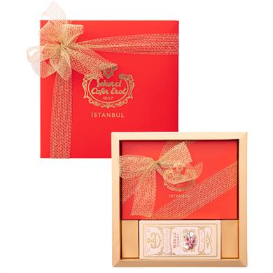 مجموعة هدايا الشوكولاتة والكولونيا الخاصة - صندوق أحمر