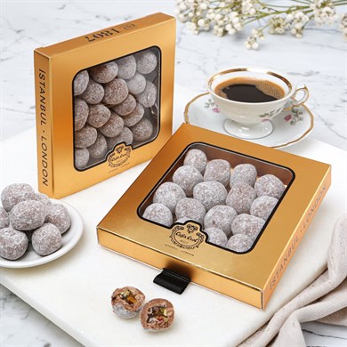 Sütlü Çikolatalı Antep Fıstıklı Lokum Altın Kutu 110g