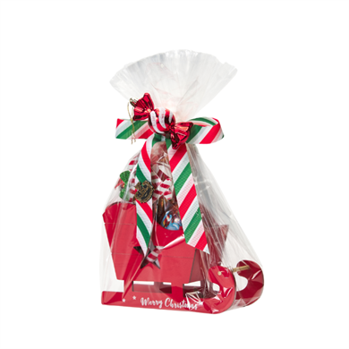 رَكُوبَةُ تَزَلُّجٍ خَاصَّةٌ بِالسَّنَةِ الْجَدِيدَةِ بِاللَّوْنِ الأَحْمَرِ وَمَصْنُوعَةٌ مِنَ الْخَشَبِ