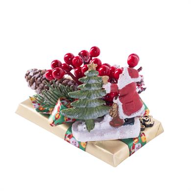 شوكولاتة لوحية خاصة برأس السنة - تمثال سانتا كلوز يزين الشجرة